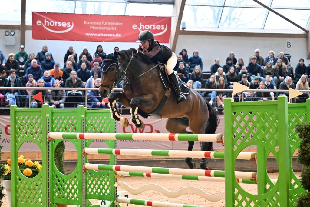 Brianne Beerbaum gewinnt den Großen Preis