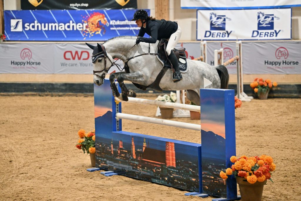 blum_simone_caja52_mauer
